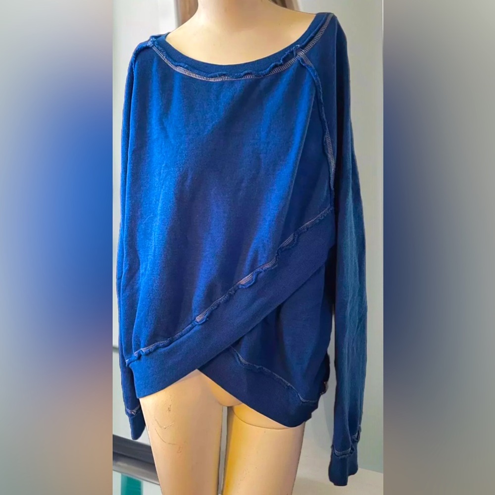 HARD TAIL Criss-Cross. High-Low Hemline. Cotton Sweatshirt.